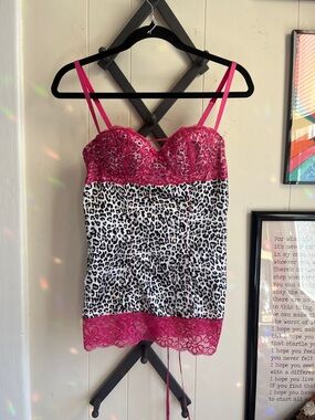 Vintage Frederick's of Hollywood Hot Pink & Black-White Leopard Lace Cami